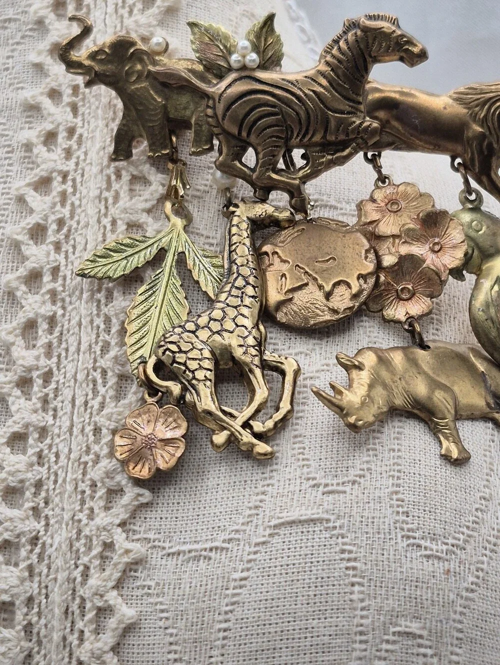 N/A decorative vintage